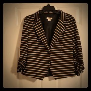 Fitted womens jacket